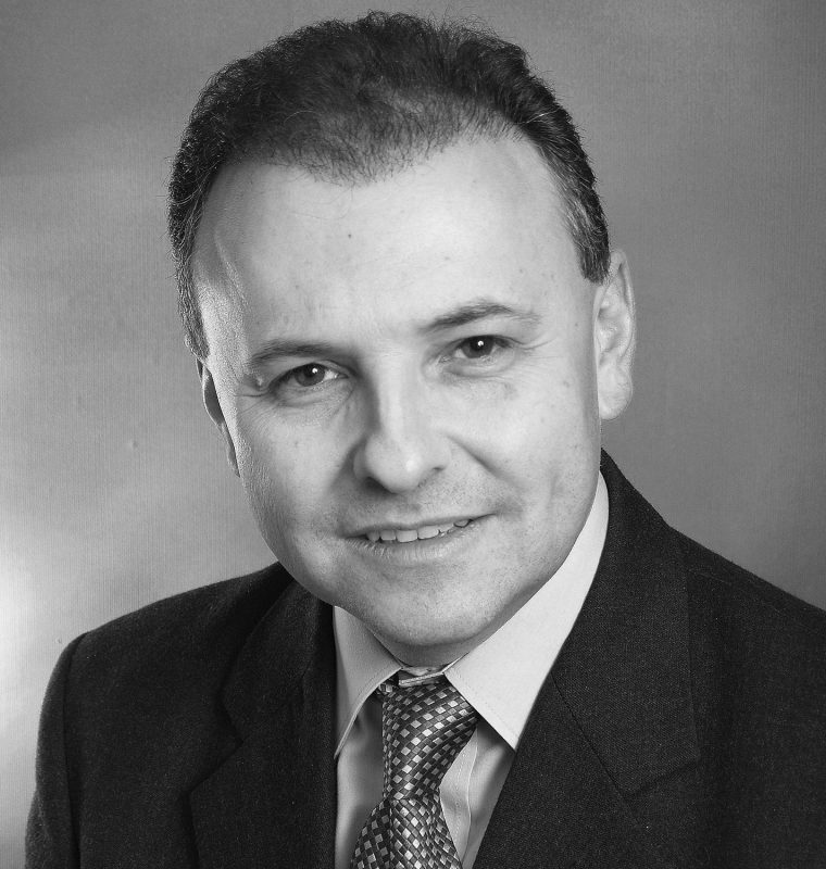 Professor Witold Orlowski