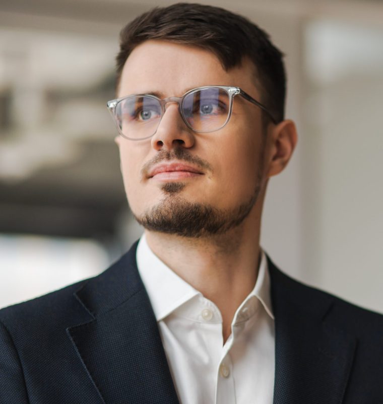 Maciej Piotrowicz